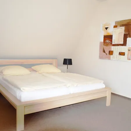 Reetdachhaus 5, Inkl 2 Parkplaetze *